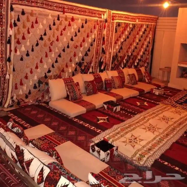 تاجير قهوجين وصبابين رجال ونساء كنب وكراسي زل طاولات ومضلات 4