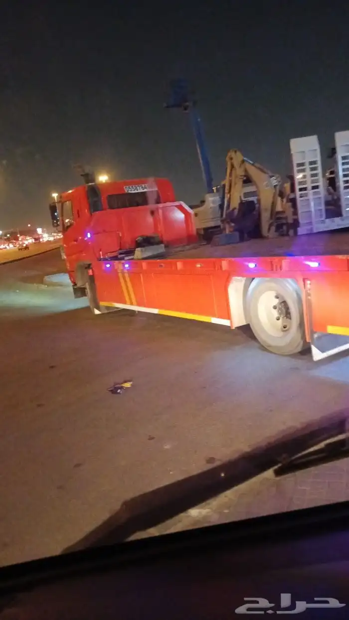 لوبد نقل معدات ثقيله 1