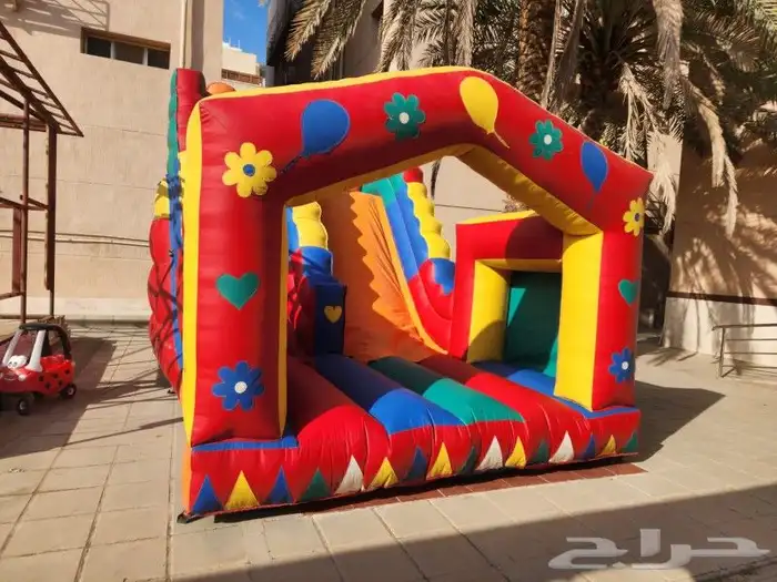 ايجار يومي ملعب صابوني زحليق نطيطات 13