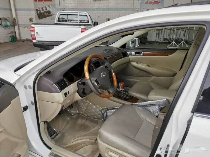 2006لكزز ES 9