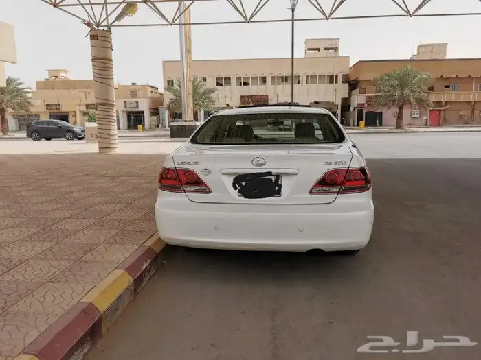 2006لكزز ES 5