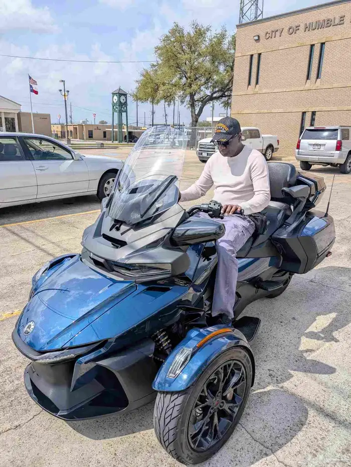 كانام سبايدر ارتي ليميتد can am spyder 2021 3
