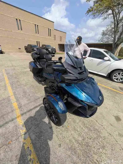 كانام سبايدر ارتي ليميتد can am spyder 2021 2
