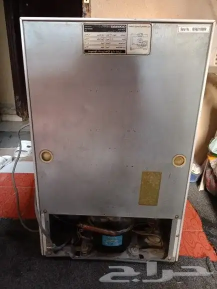 ثلاجه صغيرة حاله جيدة جدا 0