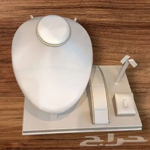علب استندات 3