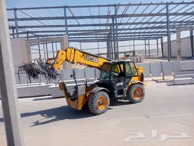 رافعه تلسكوبي للايجار 1