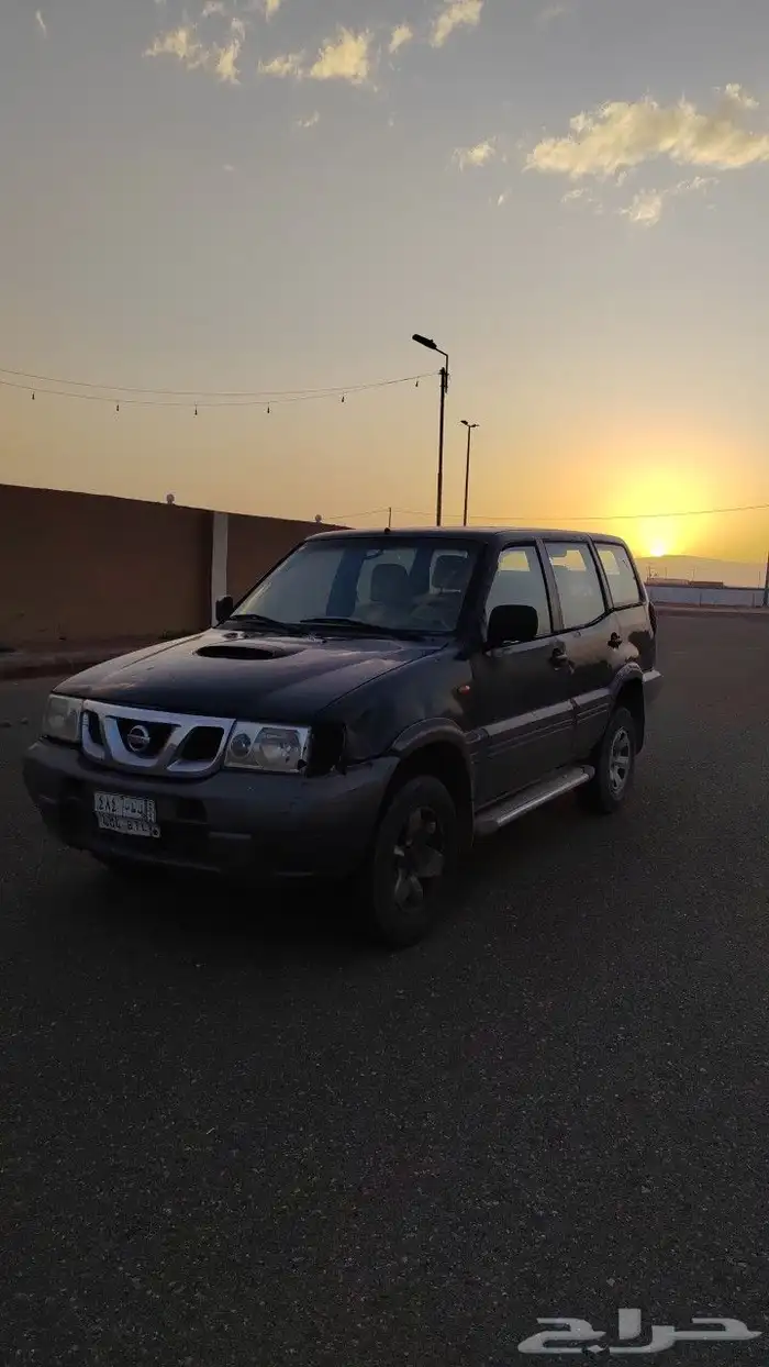 للبيع جيب2004 2