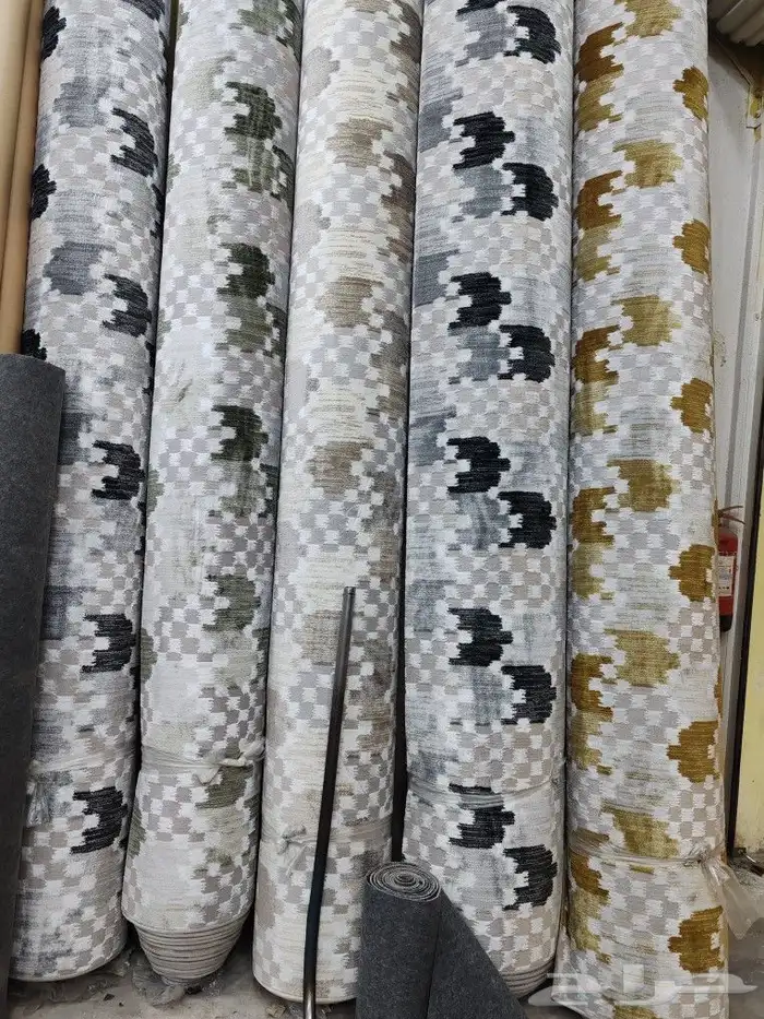 موكيت مشمع بلاستيك وعشب صناعي 5