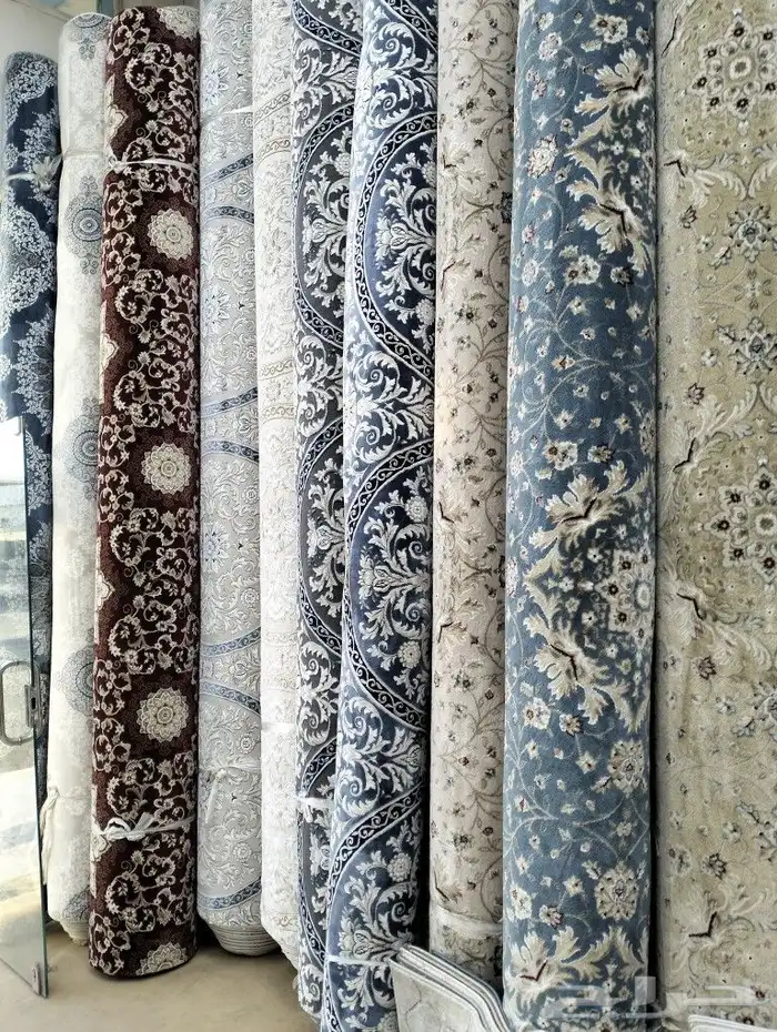 يوجد لدينا موكيت تركى وامارتى ووطني وجميع انواع الفنيل بلجيك 7