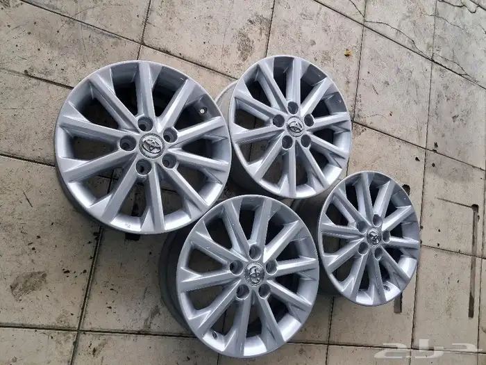 طقم جنوط كامري 2014 مقاس 16اصلي وكاله 4