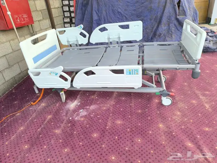 سرير طبي كهربائي دينمركي تحكم جونب معا المرتبه ومعا التوصيل 8