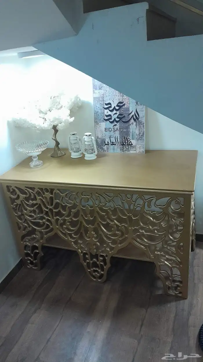 طاولة مدخل 2
