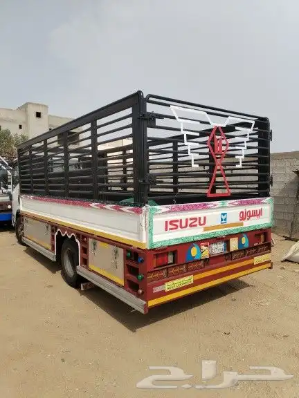 دينا نقل عفش وحلال وبضيع من خميس مشيط إلى جميع الملكه العربي 5