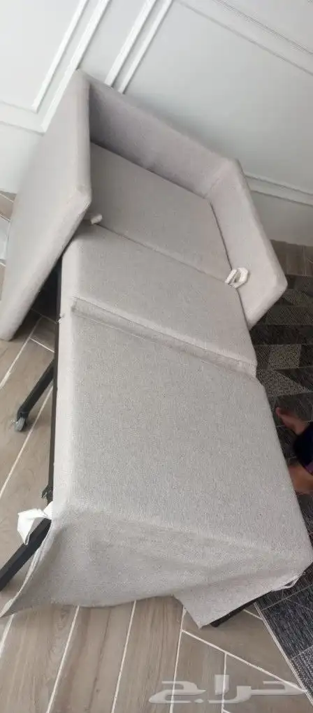 كنبة مع سرير للحاج 1