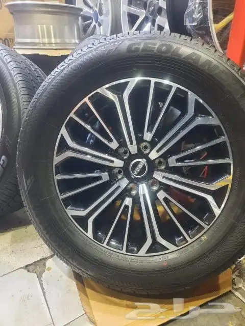 جنوط نيسان تيتانيوم السياره تنزل اصلي وكله شد بلد موديل 2025 2