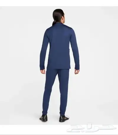بدلة رياضي نايكي اصلية صيفي مقاسات L XL 3