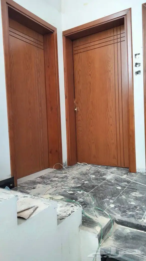 فنى دهانات اخشاب ميجنو بتبوك 0
