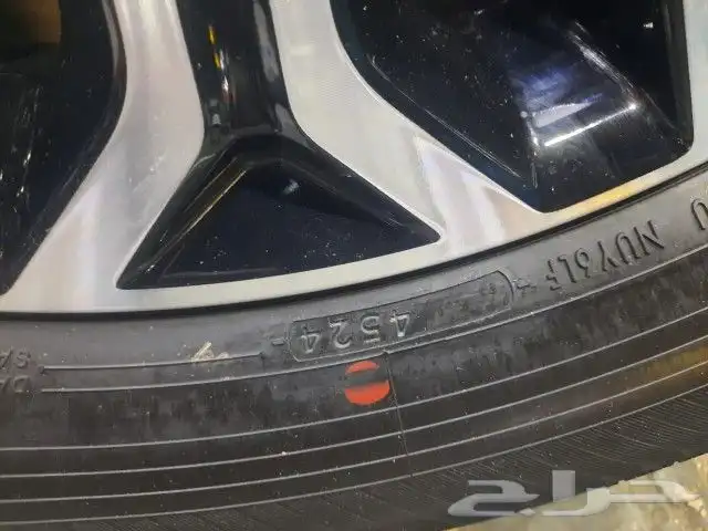 جنوط نيسان تيتانيوم السياره تنزل اصلي وكله شد بلد موديل 2025 6