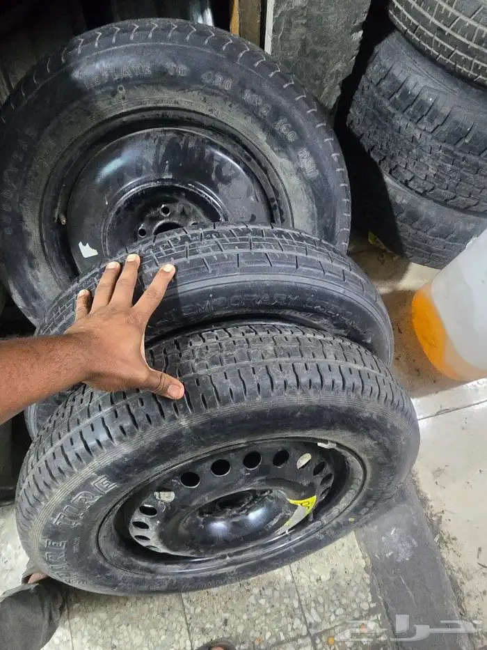 السلام عليكم يوجد لدينا جنوط اسبيارات السخيفه جميع سيارت 1