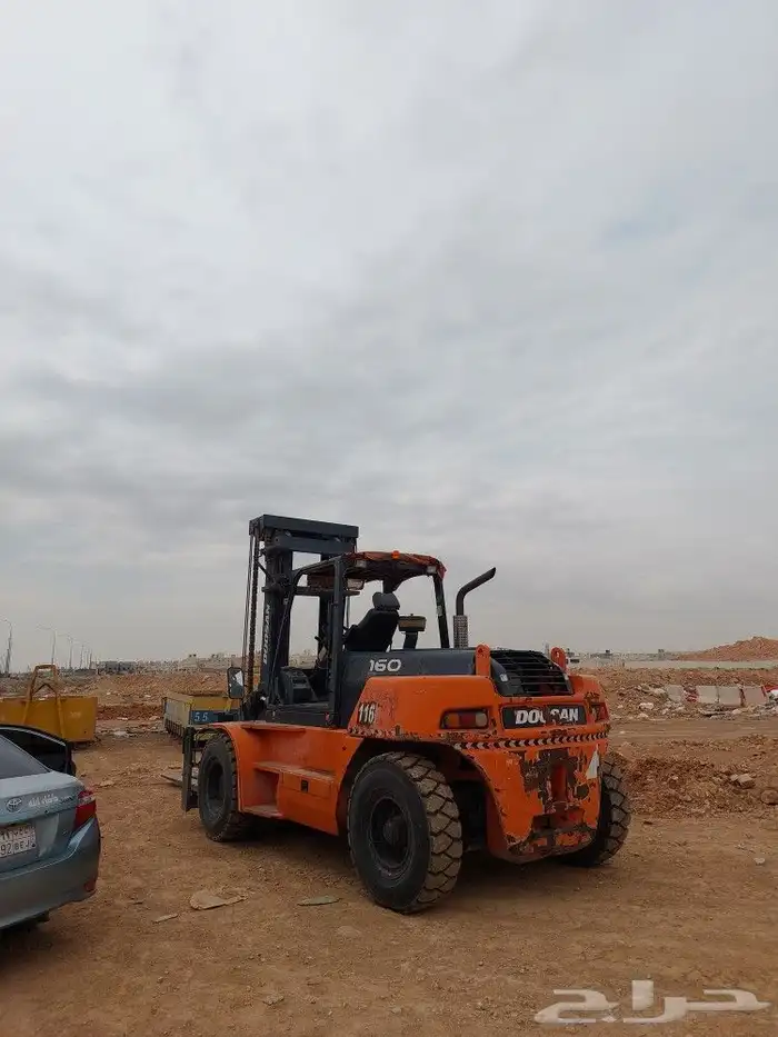 اجار فوركلفت رافعه شوكيه سكينه كرينات جميع الاطنان اتصل نصل 8