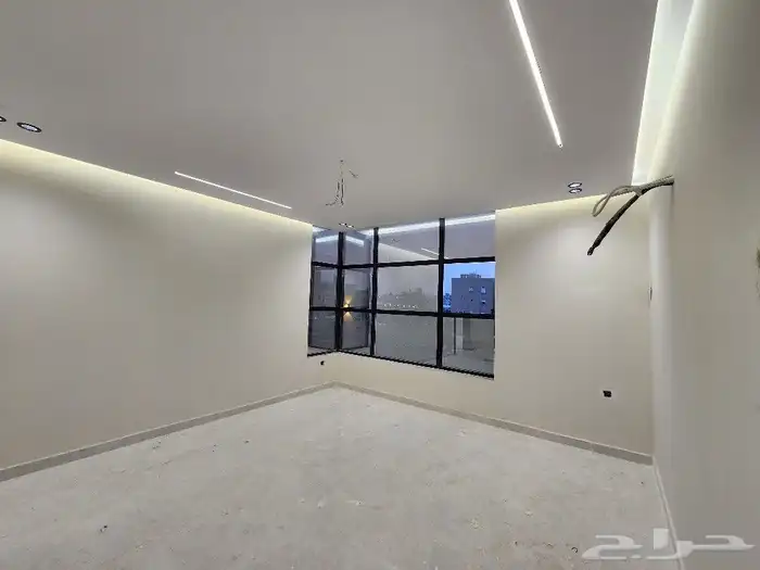 فلل للبيع من الأمام شارع والخلف حدائق ومسجد 9