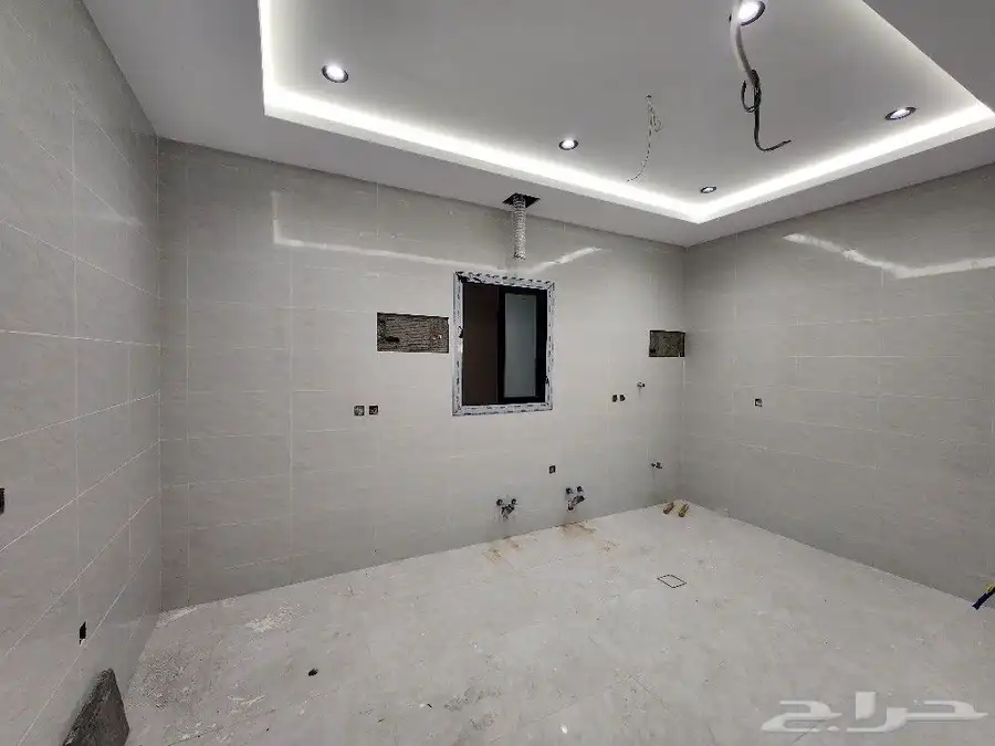 فلل للبيع من الأمام شارع والخلف حدائق ومسجد 8