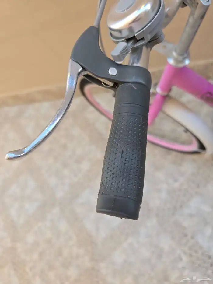 للبيع دراجة هوائية مقاس 26 بحالة ممتازة 3