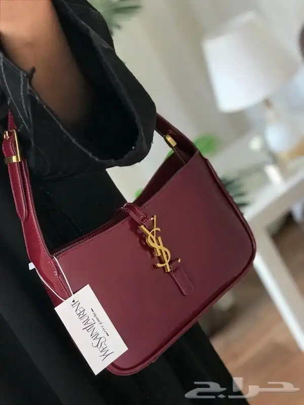 شنط سان لوران اللمعة الالوان الاكثر طلب ا جديد  ملحقات 5