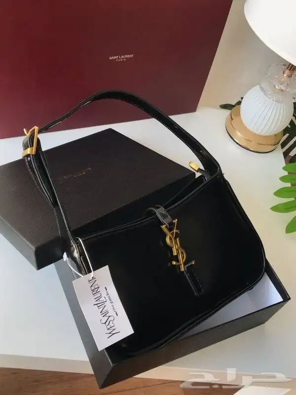 شنط سان لوران اللمعة الالوان الاكثر طلب ا جديد  ملحقات 8