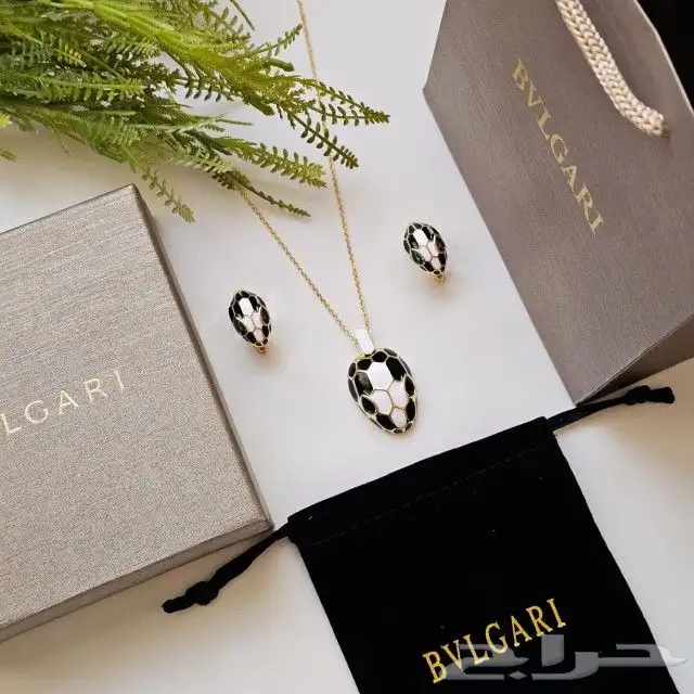 أطقم ماركات مطليه ذهب عيار 21 بسعر 150 6