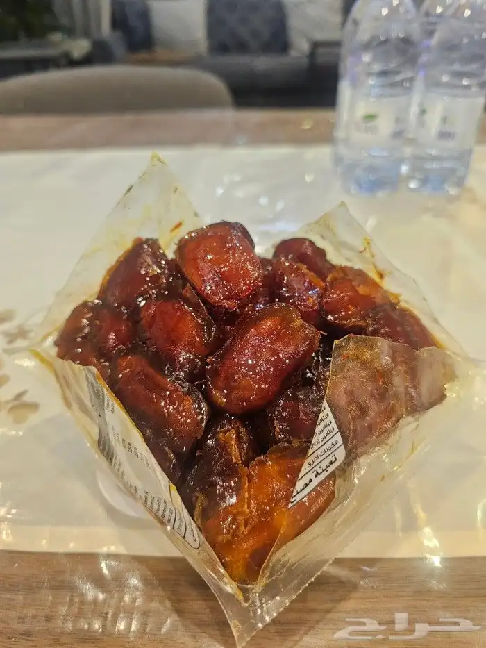 تمر خلاص بالزعفران ( 100 ريال ) 0