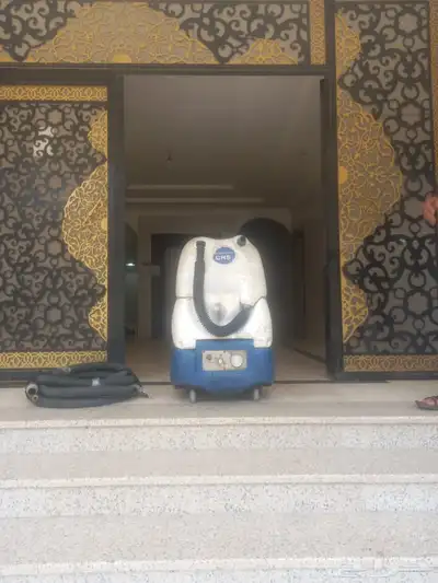 للبيع ماكينه بخار بحاله ممتازه لا يوجد فيها اي عطل 0