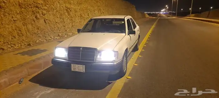 مرسيدس ديزل E300 1988مع لوحه برقم 81 0