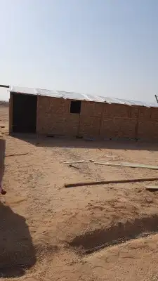 غرف خشب جميع المقاسات ضد المطر وشمس حمامات مكان حديد 0