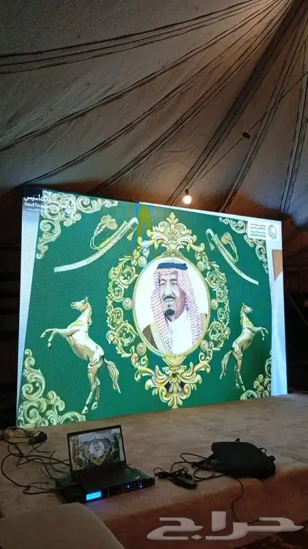 شاشات للايجار 5