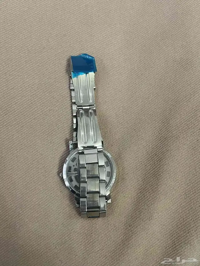 للبيع ساعة يد ستيل جديده 2