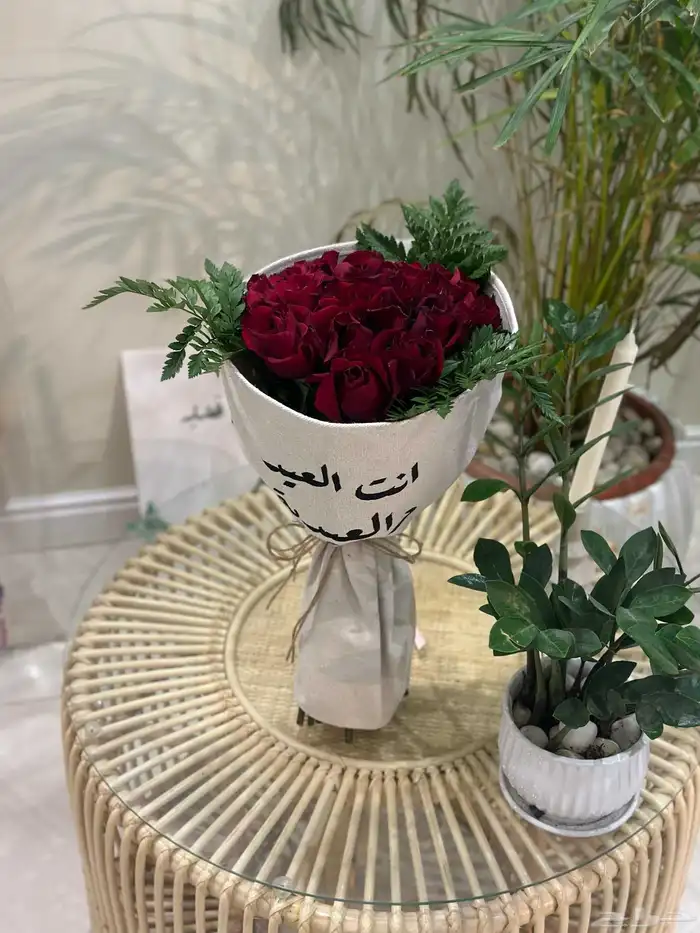 مندوب توصيل طلبات وتنسيق هدايا 3