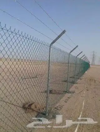 نقوم بتوريد وتركيب جميع الشبوك المجلفنه والعاديه والبوابات 0