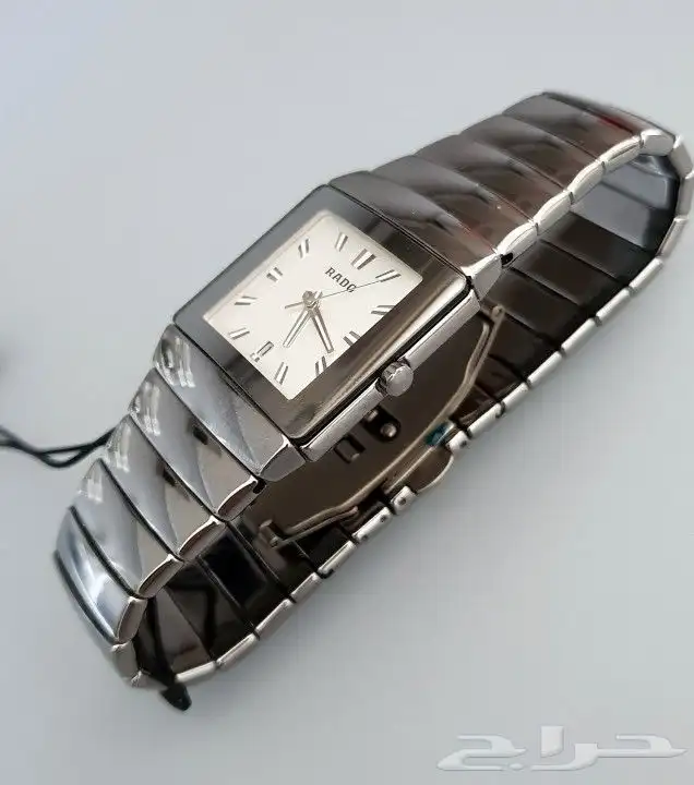 ساعة رادو الاصلية نوع سنترا سراميك مضيئة بالظلام 0