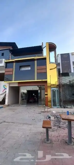 ورشة تركيب لوحات محلات حروف بارزة لوحة محل دعاية واعلان 6