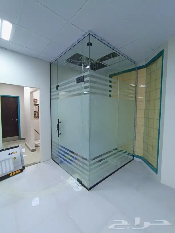 زجاج سكريت شفاف ورملي 4