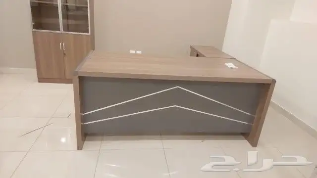 مودرن مكاتب اداري و مكتب طقم فخم متوفر 21