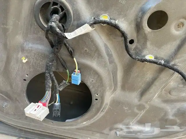 باب اودي Q7 5