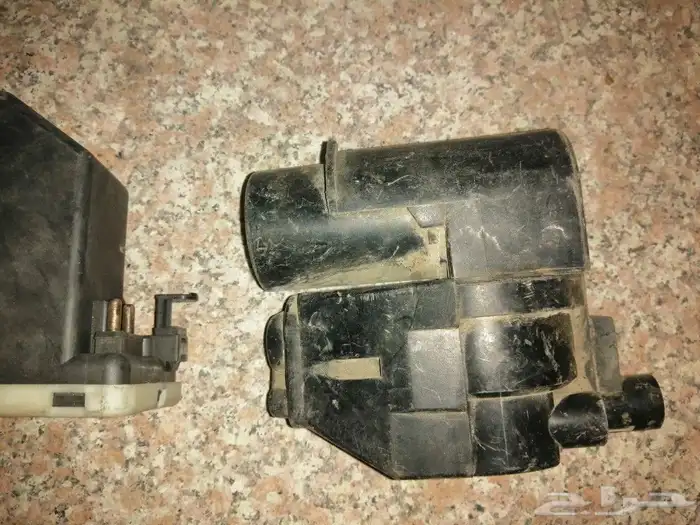 قطع غيار السيارات 126و 300 10