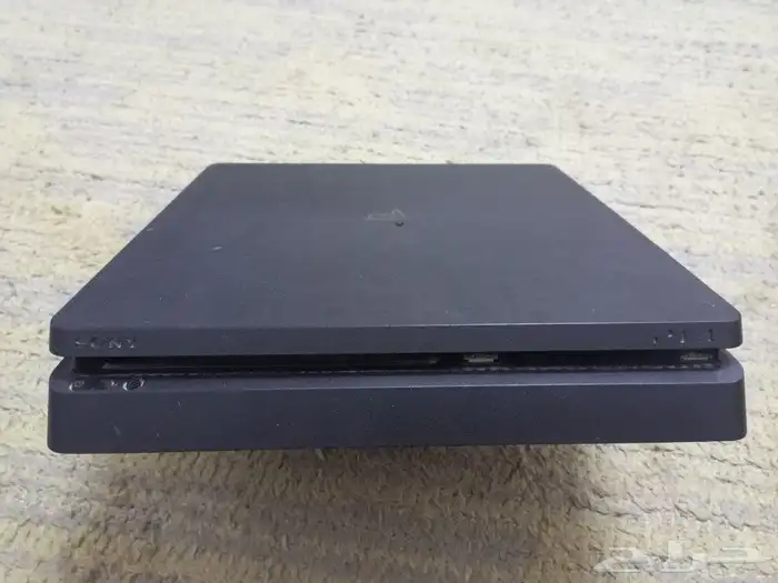 سوني 4 مستعمل و نظيف 1