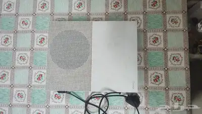 جهاز اكس بوكس سيريس اس ذاكرة 1تيرا نظيف جدا اخو الجديد 2