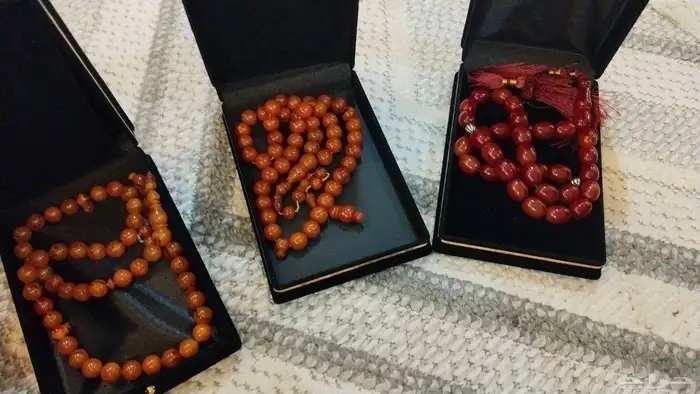 مسابح وأحجار كريمه عقيق اصلي سبح كهرمان وفوتران وتراب كهرمان 14