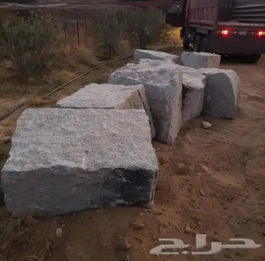 بوكلين للايجار و مقاولات حجر 9