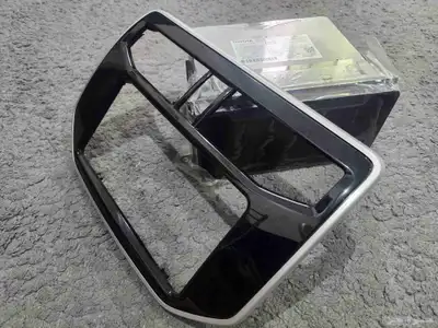 اكسسوارات سيارات و أغراض متفرقة للبيع 8