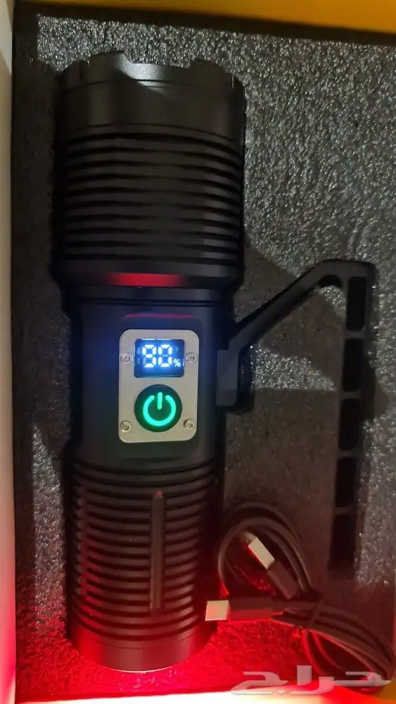 كشاف بقوة 600الف لومن قوي سعر مناسب 0